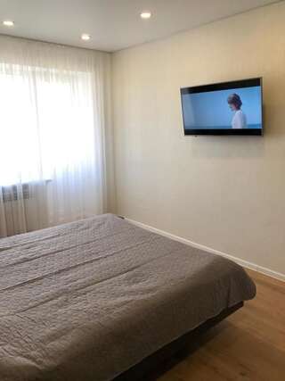 Апартаменты квартира посуточно центр Адмиральская Николаев Апартаменты с 1 спальней-18